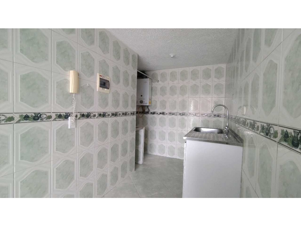 Apartamento económico en Bogotá Prados de Ipanema $155 millones — foto 3