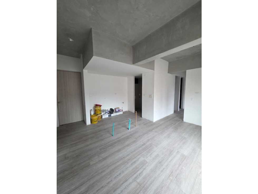 Apartamento En AKI Fabricato Para Terminar A Tu Gusto $420M - 4