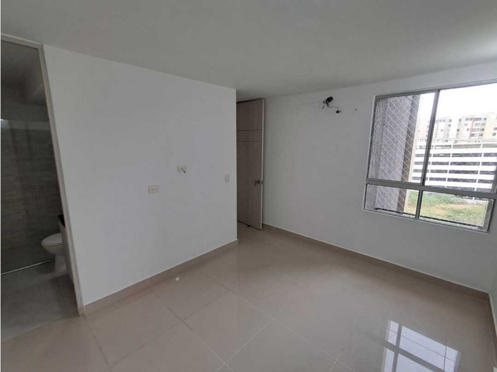 Apartamento en Alameda del Rio en conjunto Esmeralda — foto 3