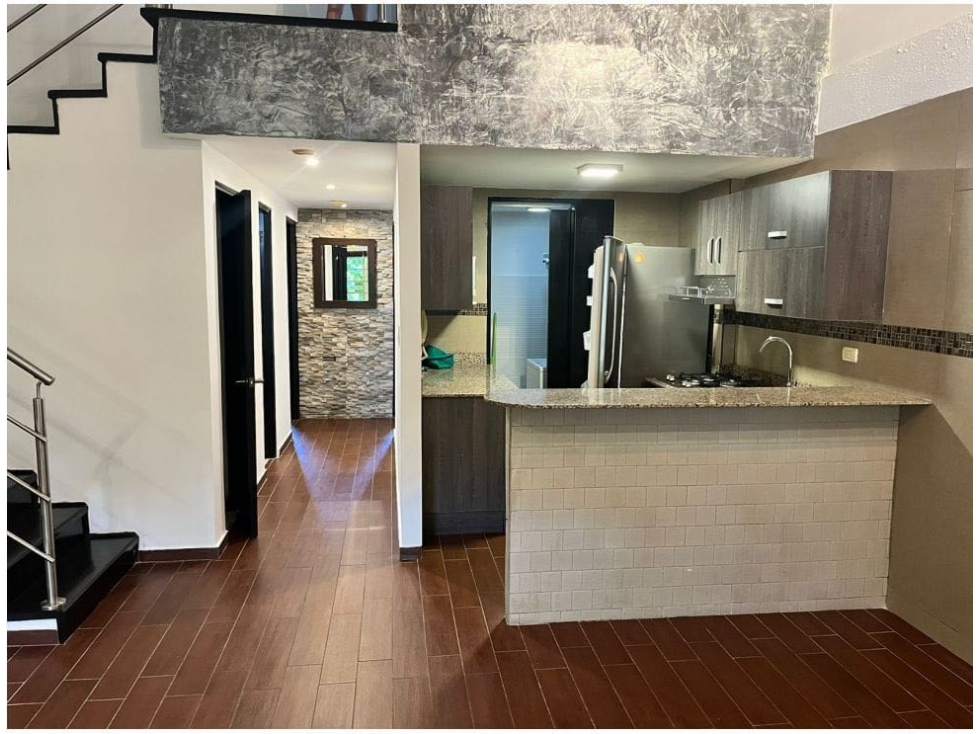 Apartamento en Albrook 135m2 3 Recámaras Línea Blanca Alquiler $1,400