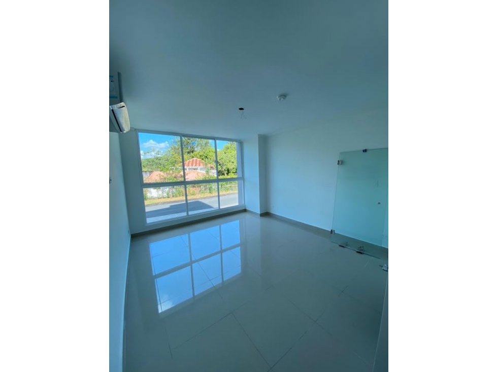 APARTAMENTO EN ALBROOK - 3
