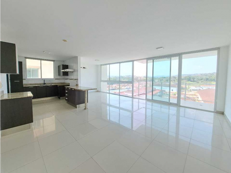 APARTAMENTO EN ALBROOK 3 RECAMARAS PINE HILLS