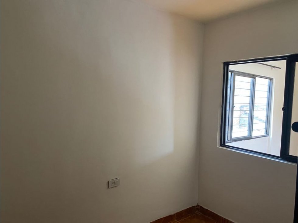 EDIFICIO EN VENTA AL ORIENTE DE CALI BARRIO BOYACA — foto 4