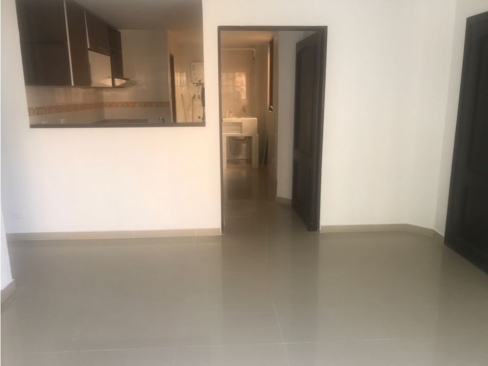 APARTAMENTO EN VENTA AL SUR DE CALI BARRIO EL INGENIO ED. METROPOLI — foto 2