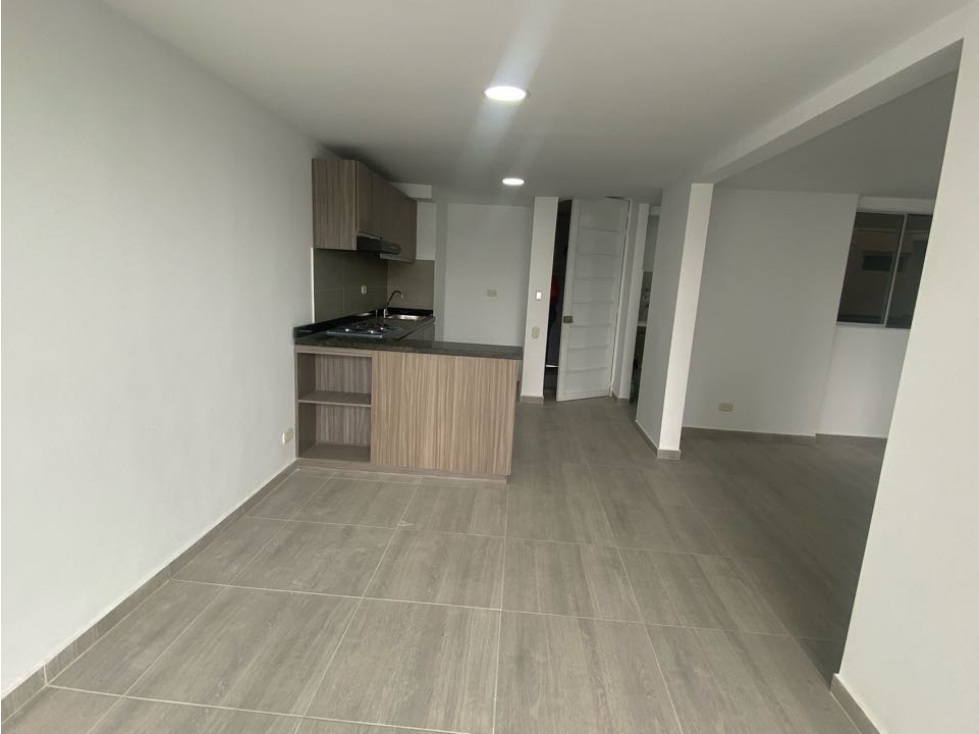 APARTAMENTO EN ALQUILER AL SUR DE CALI BOCHALEMA C.R. CAFETO — foto 2