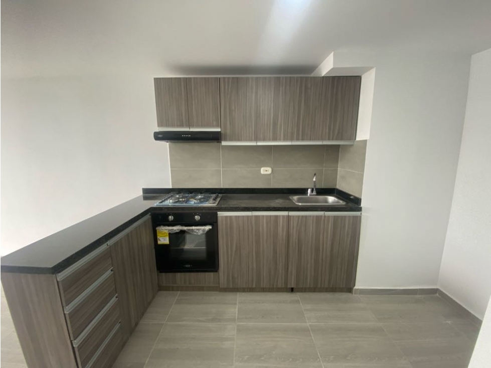 APARTAMENTO EN ALQUILER AL SUR DE CALI BOCHALEMA C.R. CAFETO — foto 3