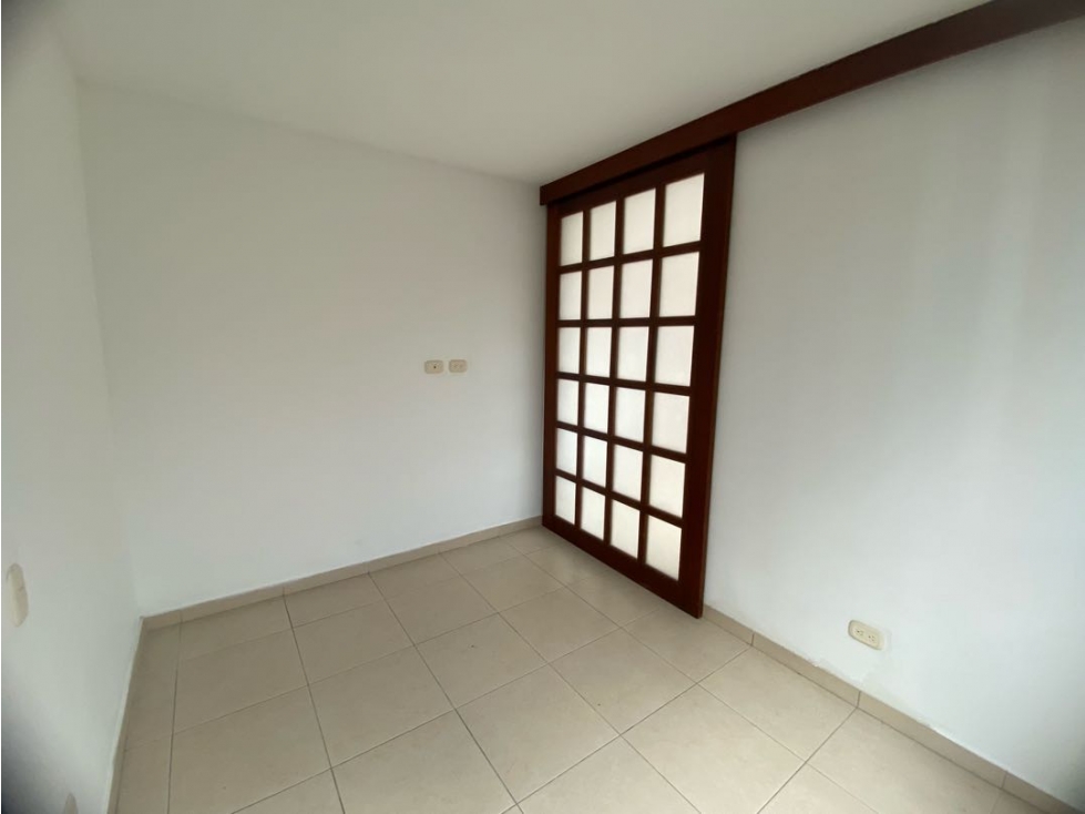 APARTAMENTO EN ALQUILER AL SUR DE CALI VALLE DEL LILI CR IGUAQUE — foto 2