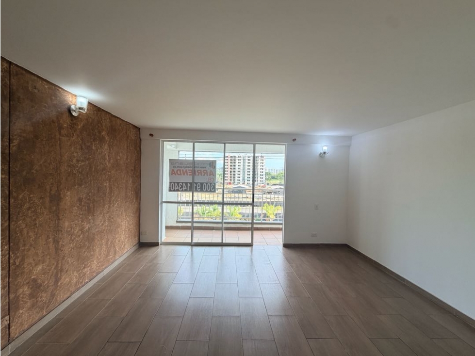 APARTAMENTO EN ALQUILER AL SUR DE CALI BOCHALEMA CR JACARANDA — foto 2