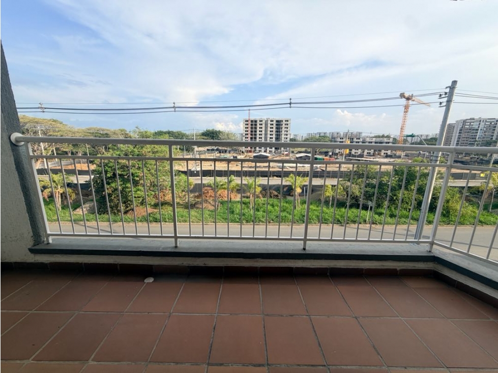 APARTAMENTO EN ALQUILER AL SUR DE CALI BOCHALEMA CR JACARANDA — foto 4