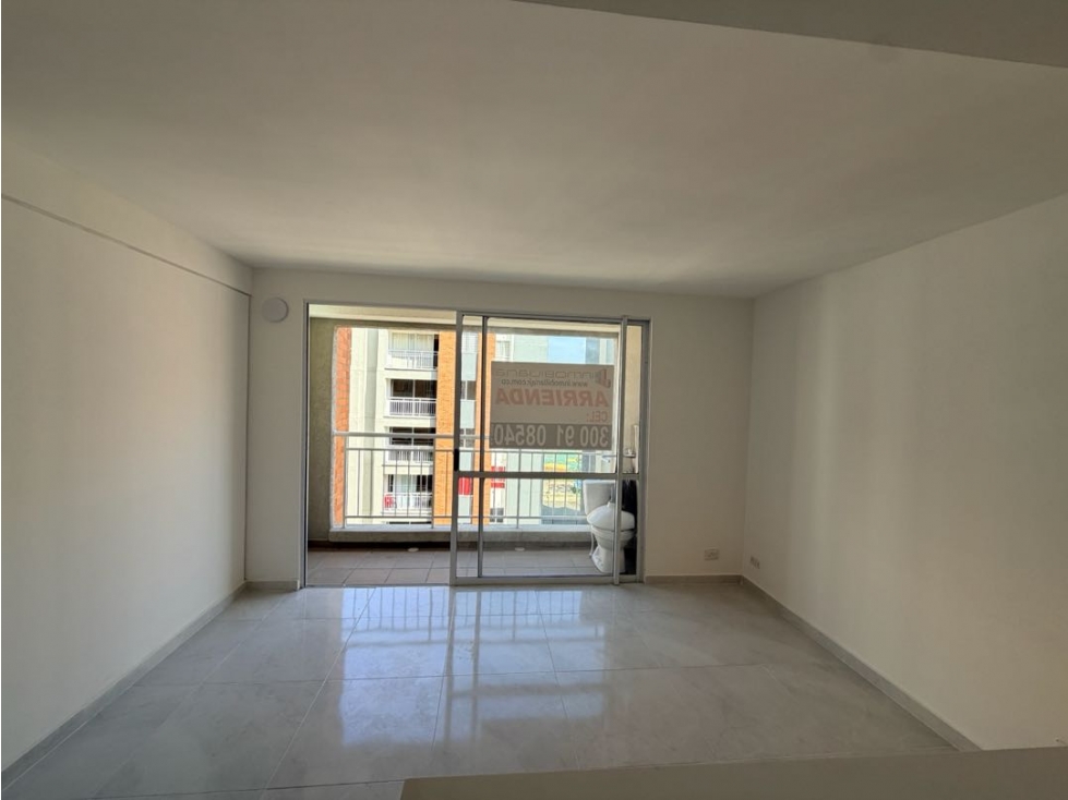 APARTAMENTO EN ALQUILER AL SUR DE CALI BOCHALEMA CR ARANDANOS — foto 2