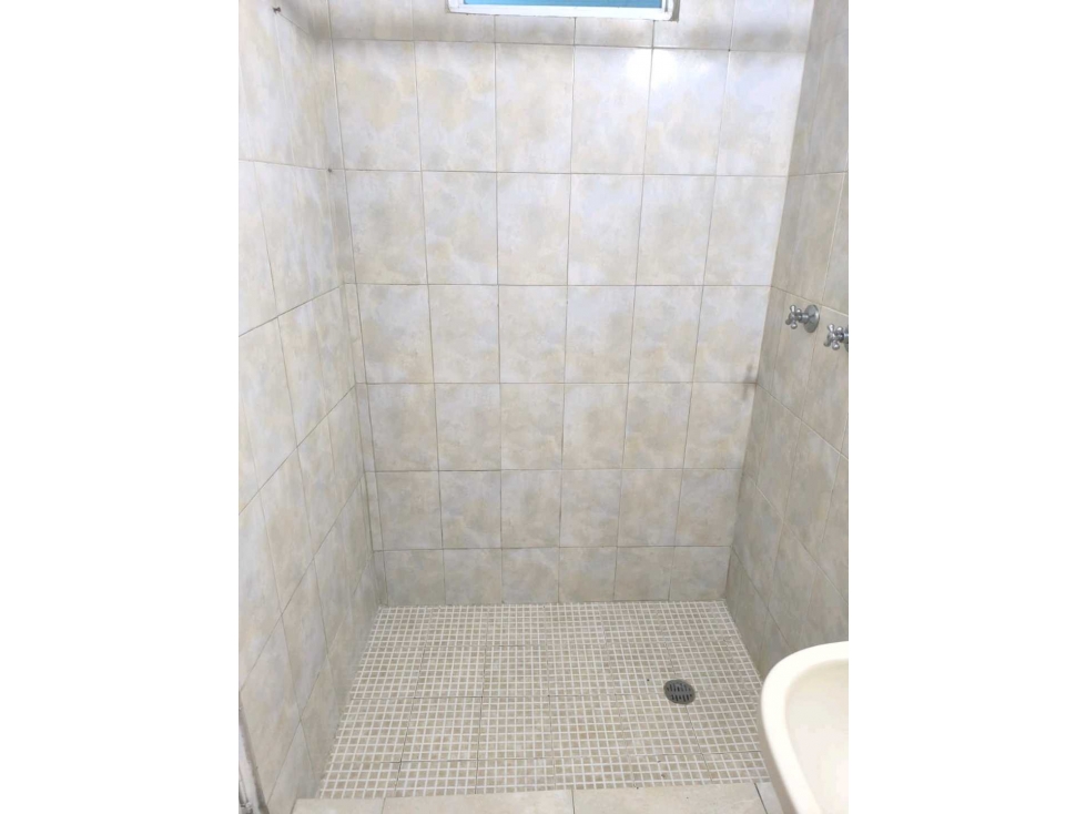 Apartamento En Alquiler Ave. La Pulida | 3 Recamaras | Delta Towers — foto 6