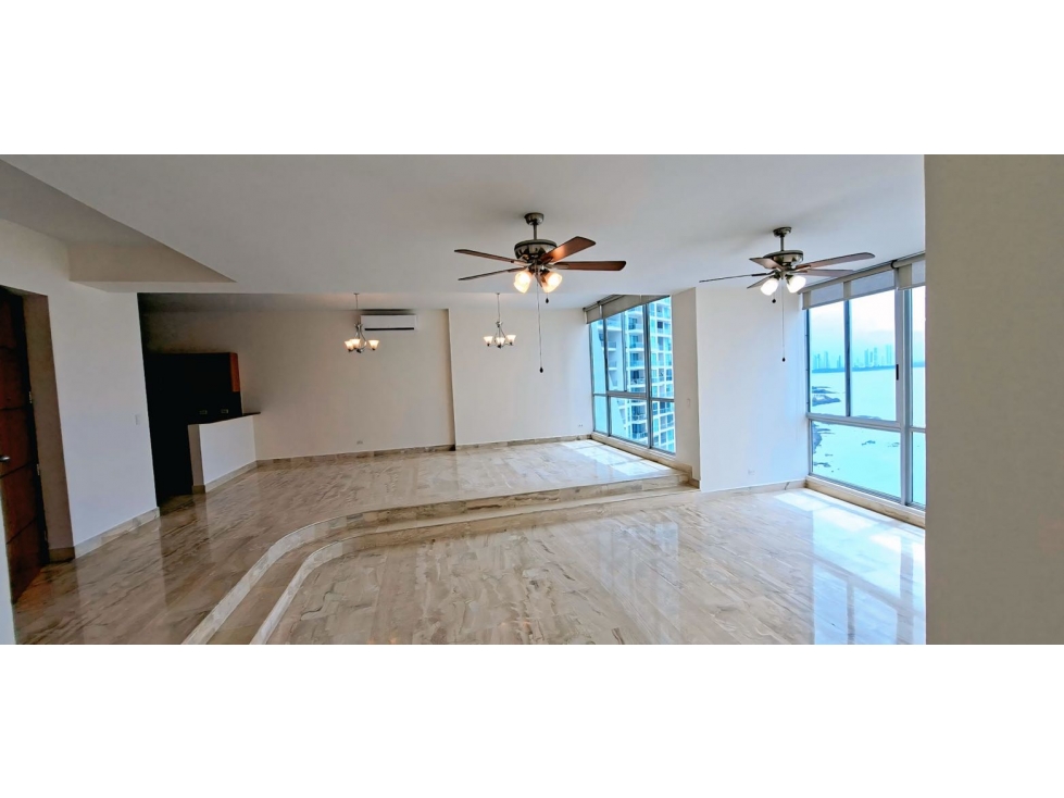 Apartamento en alquiler Blue Bahía