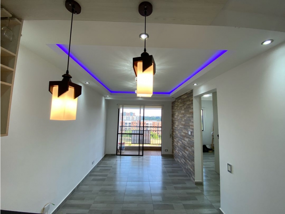 APARTAMENTO EN ALQUILER CALI AL SUR VALLE DEL LILI CR RIOJA — foto 2