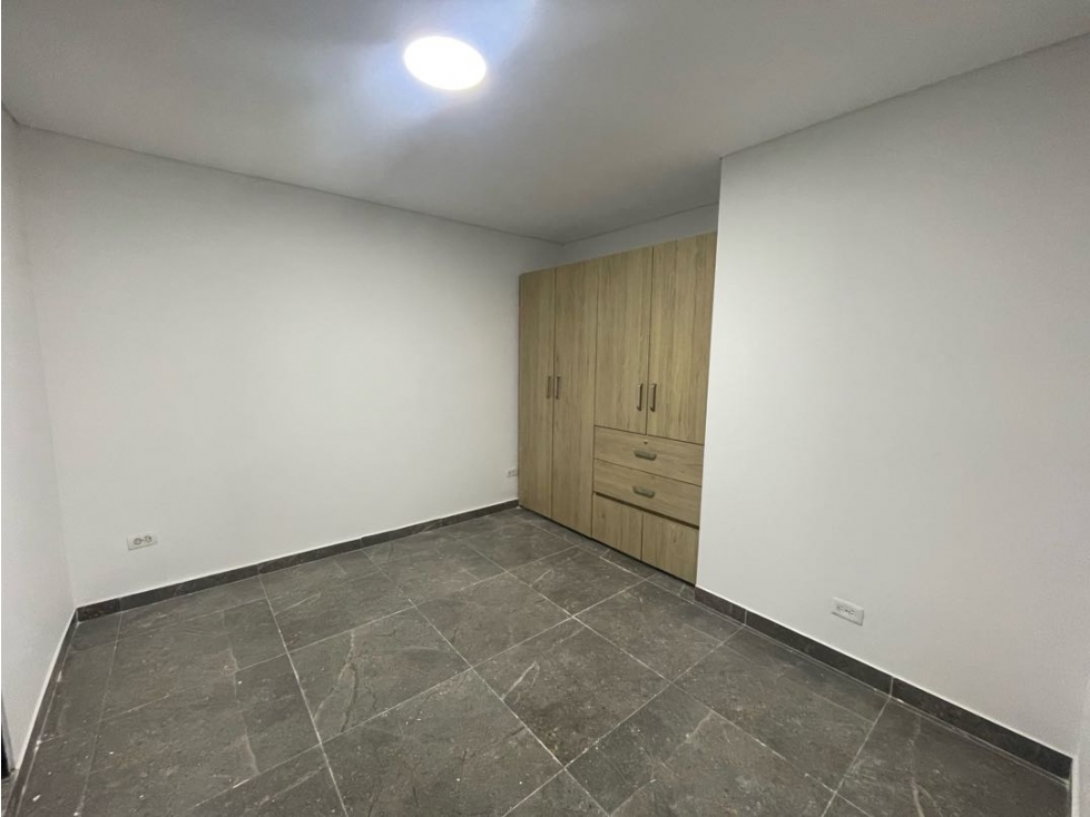 APARTAMENTO EN ALQUILER EL REFUGIO CALI 50 m2 2 HAB - CALI — foto 3