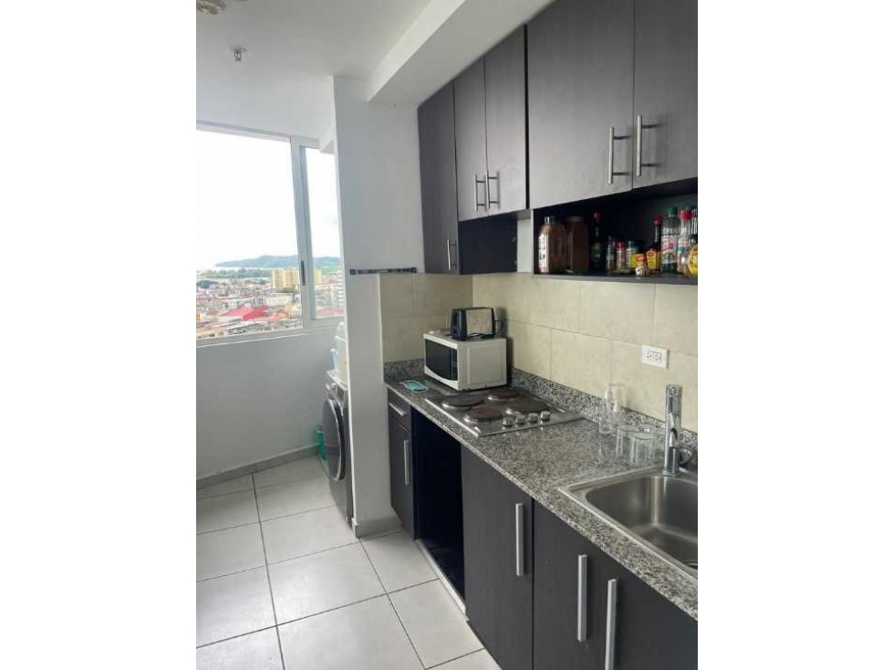 APARTAMENTO EN ALQUILER EN AVENIDA BALBOA 2 REC Bay view — foto 4