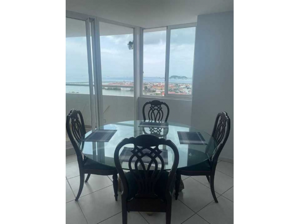 APARTAMENTO EN ALQUILER EN AVENIDA BALBOA 2 REC Bay view — foto 3