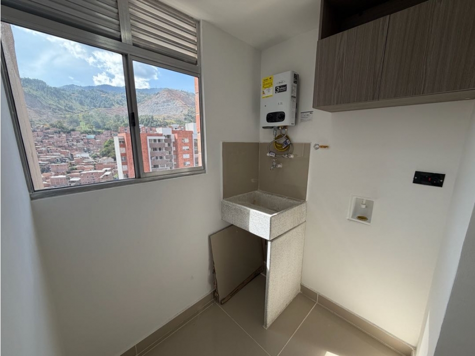 Apartamento en venta en Bello — foto 2