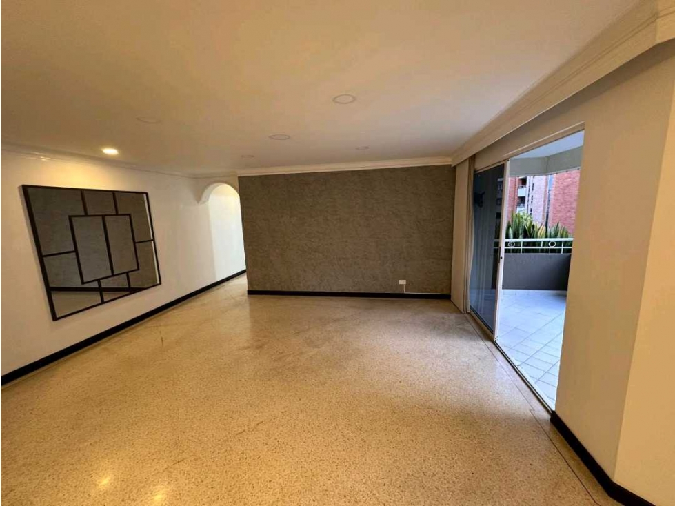 Apartamento en alquiler en laureles — foto 6