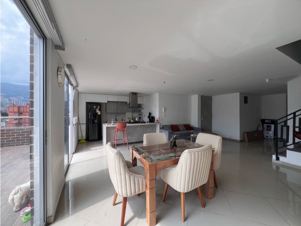 Penthouse en alquiler en Laureles — foto 3