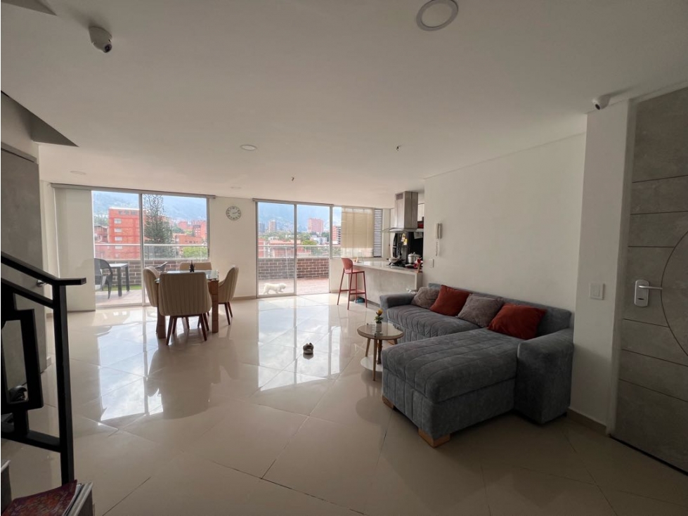 Penthouse en alquiler en Laureles — foto 4