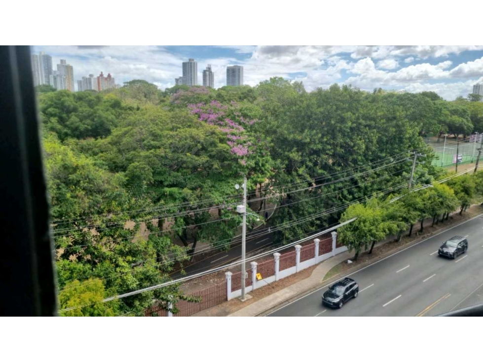 APARTAMENTO AMOBLADO EN ALQUILER EN VIA PORRAS | PH DON OMAR — foto 2