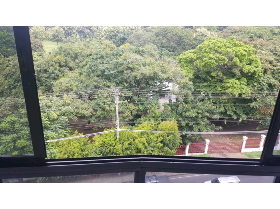 APARTAMENTO AMOBLADO EN ALQUILER EN VIA PORRAS | PH DON OMAR — foto 3