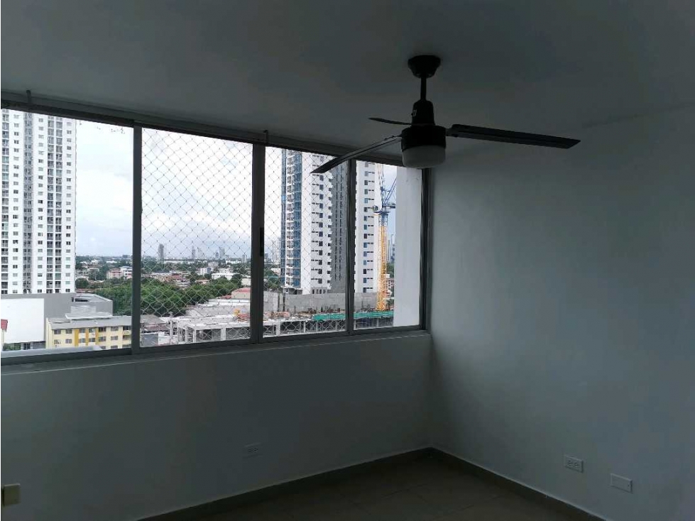 APARTAMENTO EN ALQUILER EN VIA ESPAÑA US$675 - 5