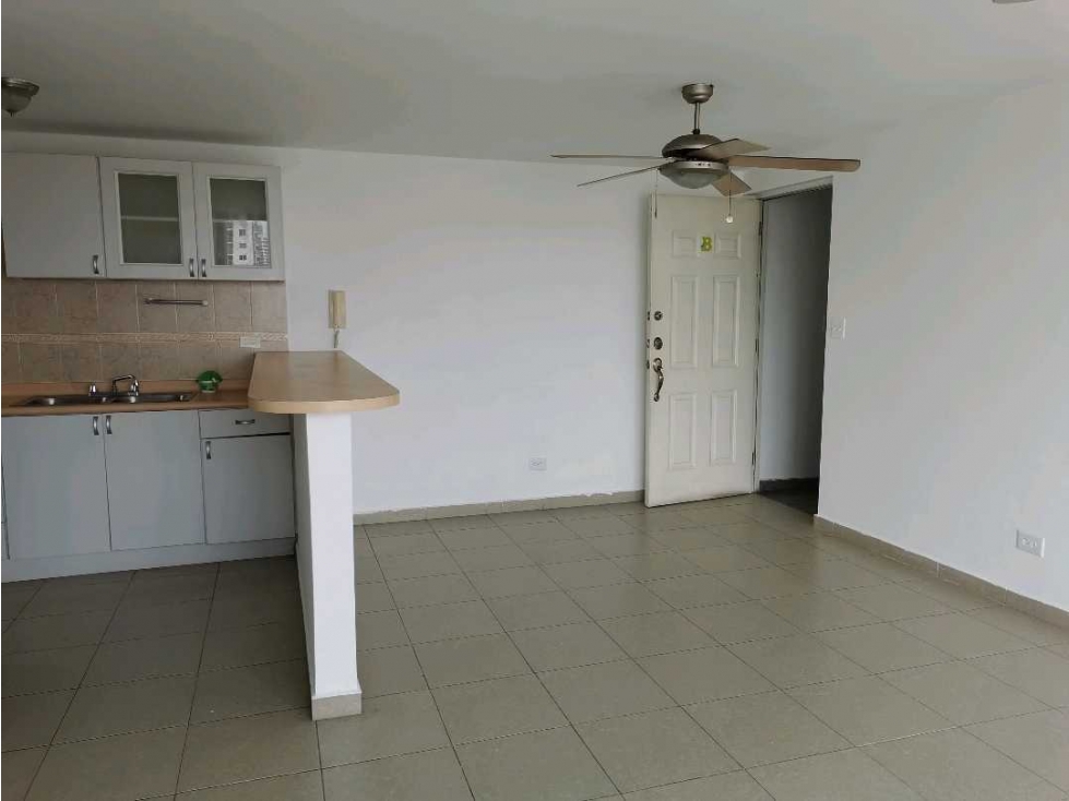 APARTAMENTO EN ALQUILER EN VIA ESPAÑA US$675 - 6
