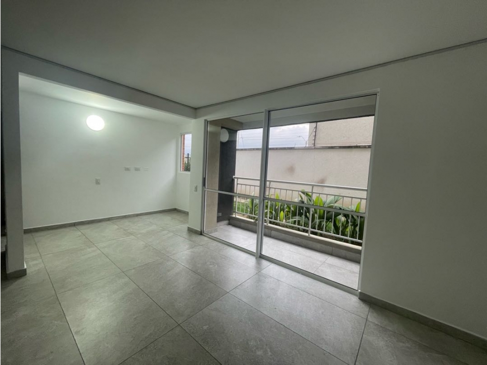 APARTAMENTO EN ALQUILER GIRASOLES PARQUE VIVERO 60 M2 2HB 1P CALI SUR — foto 3