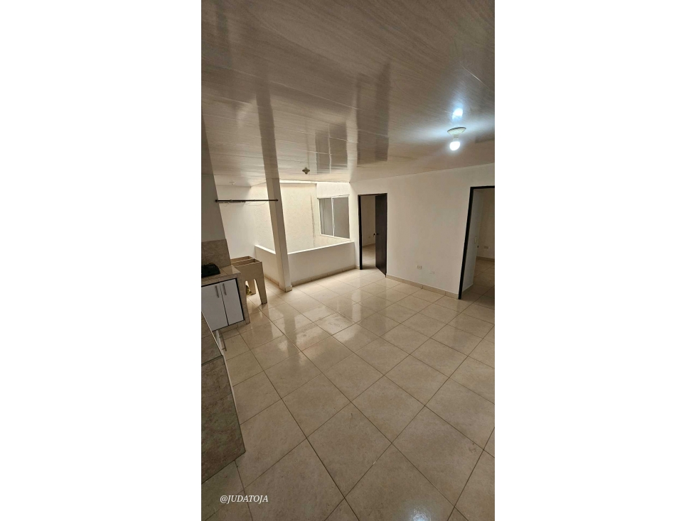 Apartamento en alquiler Libertadores — foto 2