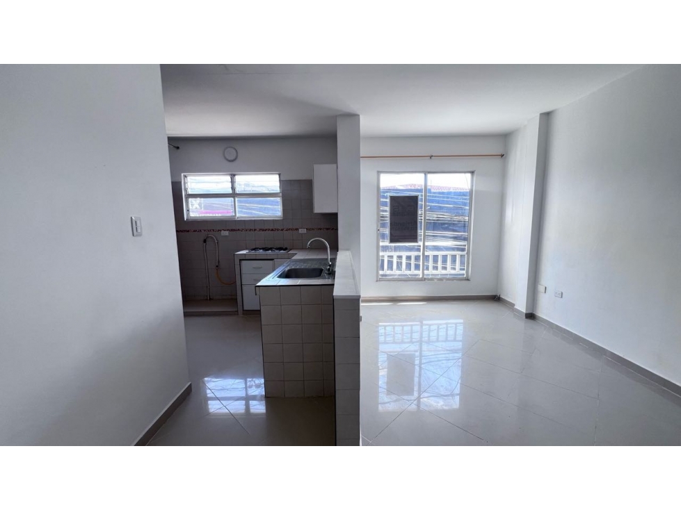 Apartamento en alquiler Remodelado | 2 habitaciones | 2 baños | 72 m²