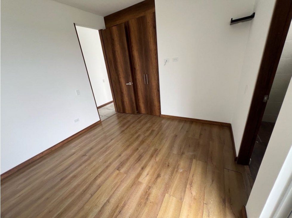 Apartamento en alquiler sector fundadores — foto 4