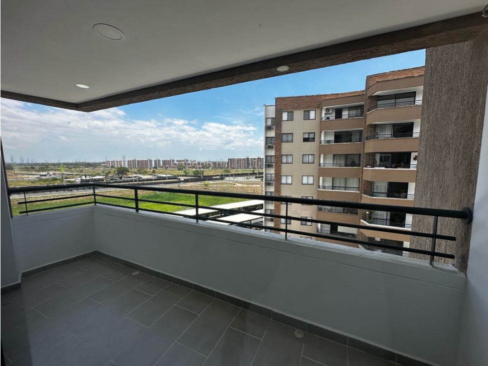 APARTAMENTO EN ALQUILER VALLE DEL LILI AVELLANA CALI SUR 6 PISO 86M2