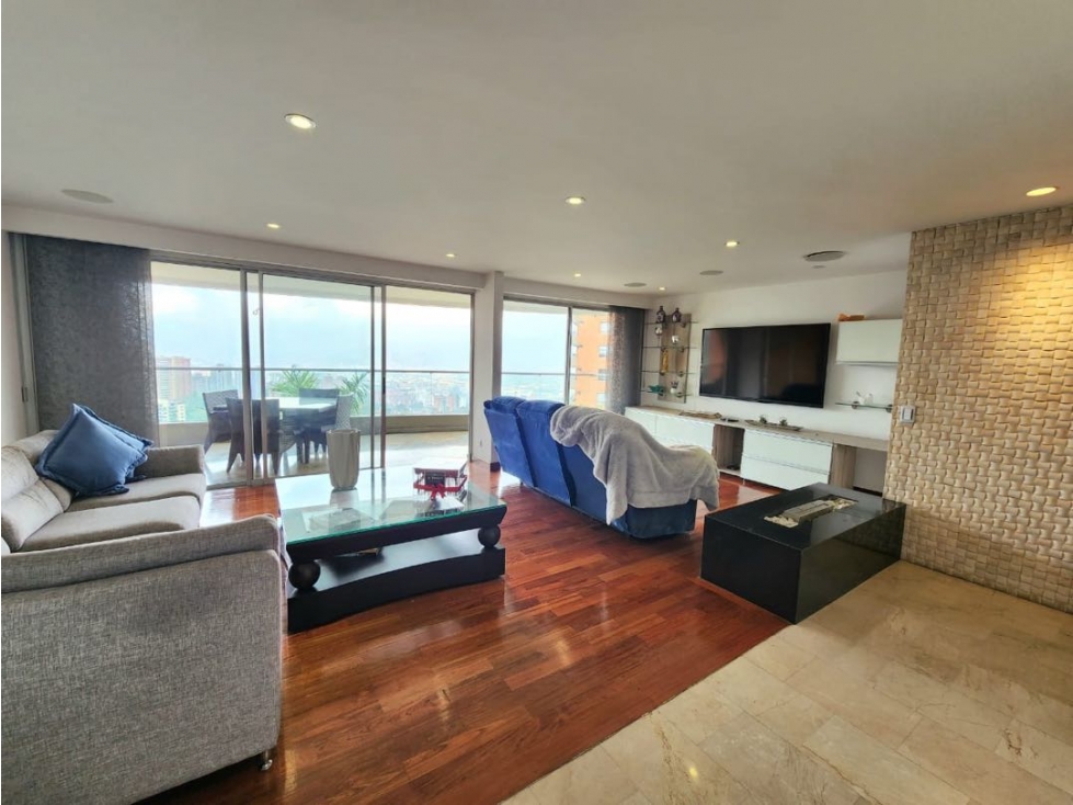 Apartamento en Altos del Poblado — foto 2