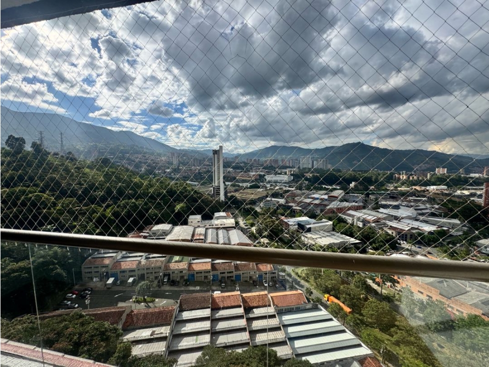 Apartamento en Amonte Piso 17 Sabaneta — foto 6