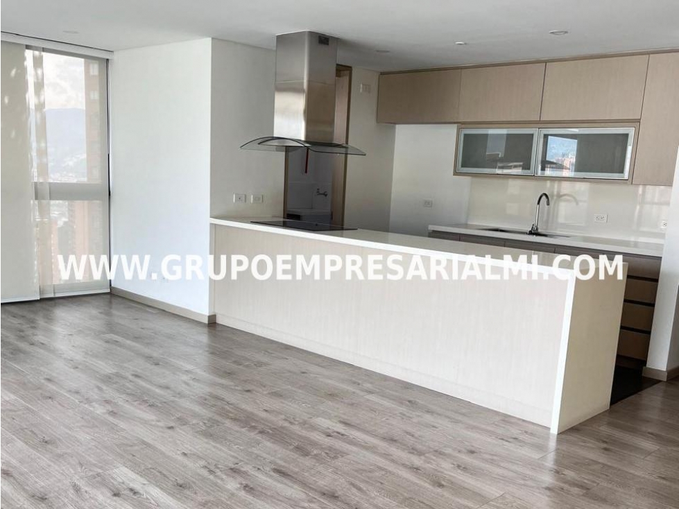 APARTAMENTO EN ARRENDAMIENTO - SECTOR ALTOS DEL POBLADO COD: 21946