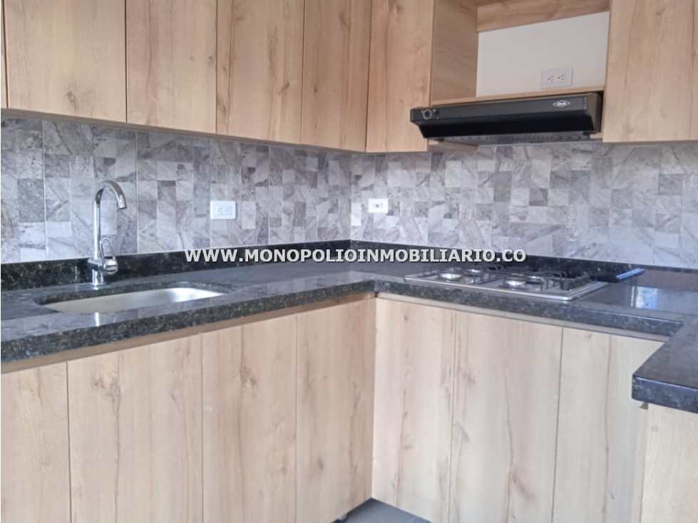 APARTAMENTO EN ARRENDAMIENTO - SECTOR LA GLORIA, BELEN COD: 23986 — foto 2