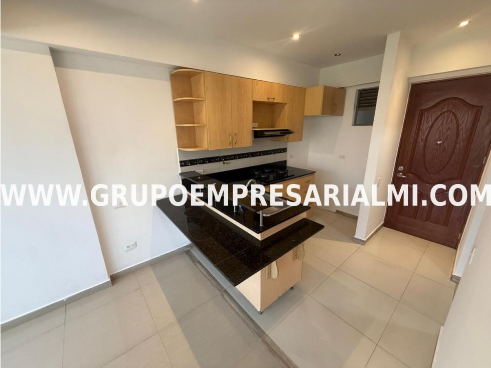 APARTAMENTO EN ARRENDAMIENTO - SECTOR LAURELES COD: 16461 — foto 2