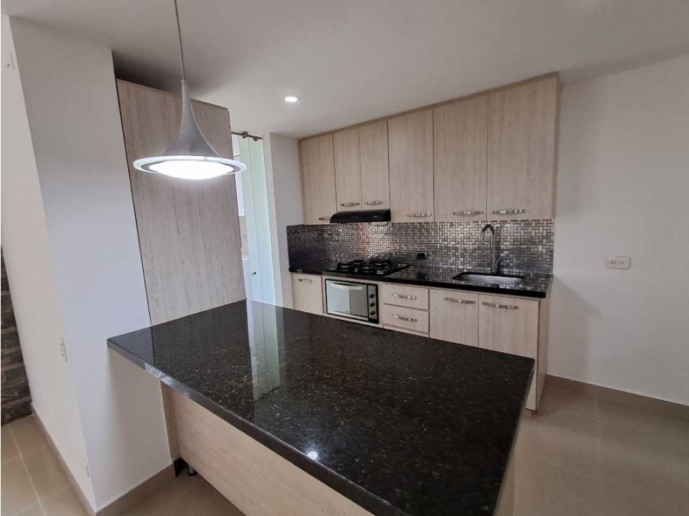Apartamento en arriendo en Envigado las Brujas — foto 3