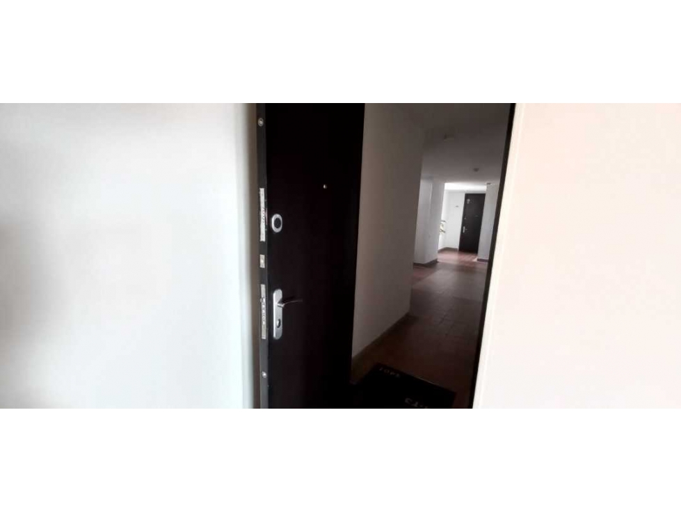 Apartamento en arriendo Altos de la Pradera - 2