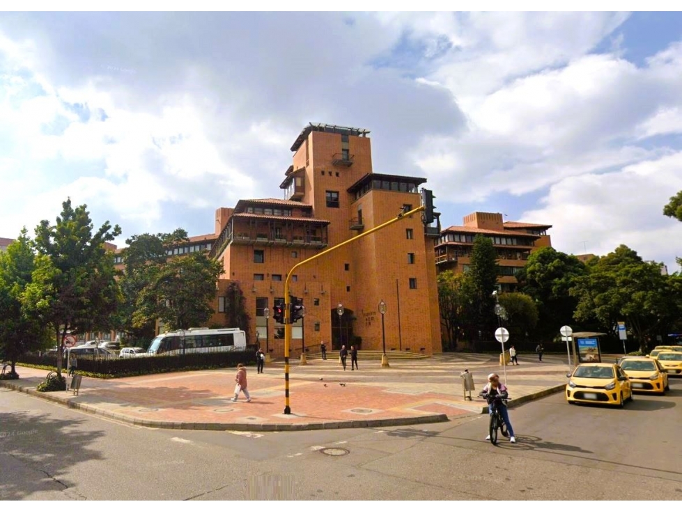 Apartamento en Arriendo Amoblado, La Carolina - Plenitud, Bogotá D.C.
