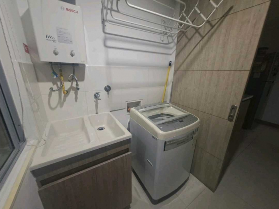 Apartamento en arriendo amoblado y sin amoblar Cumbres RF — foto 6