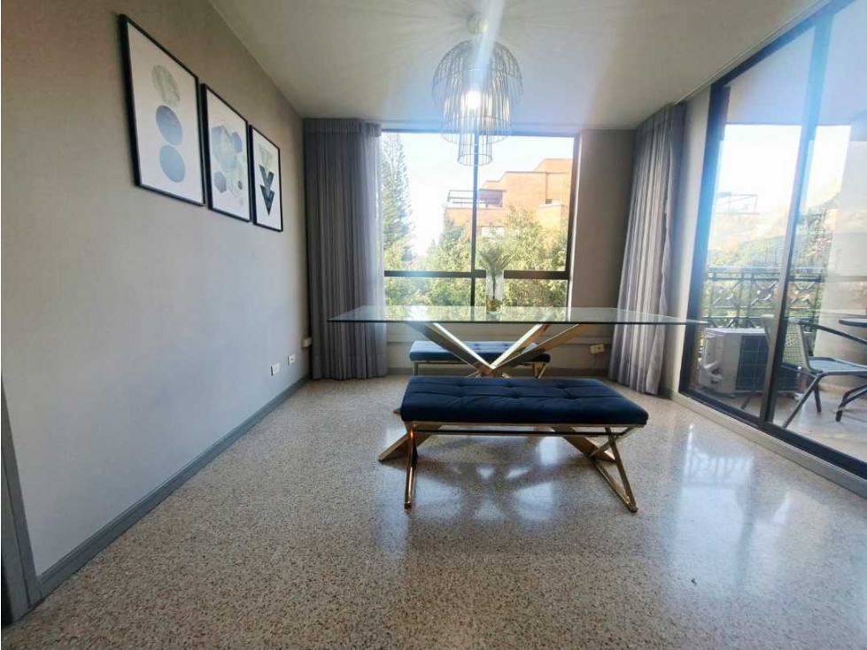 Apartamento en arriendo amoblado Poblado cerca a la clinica las Vegas — foto 3