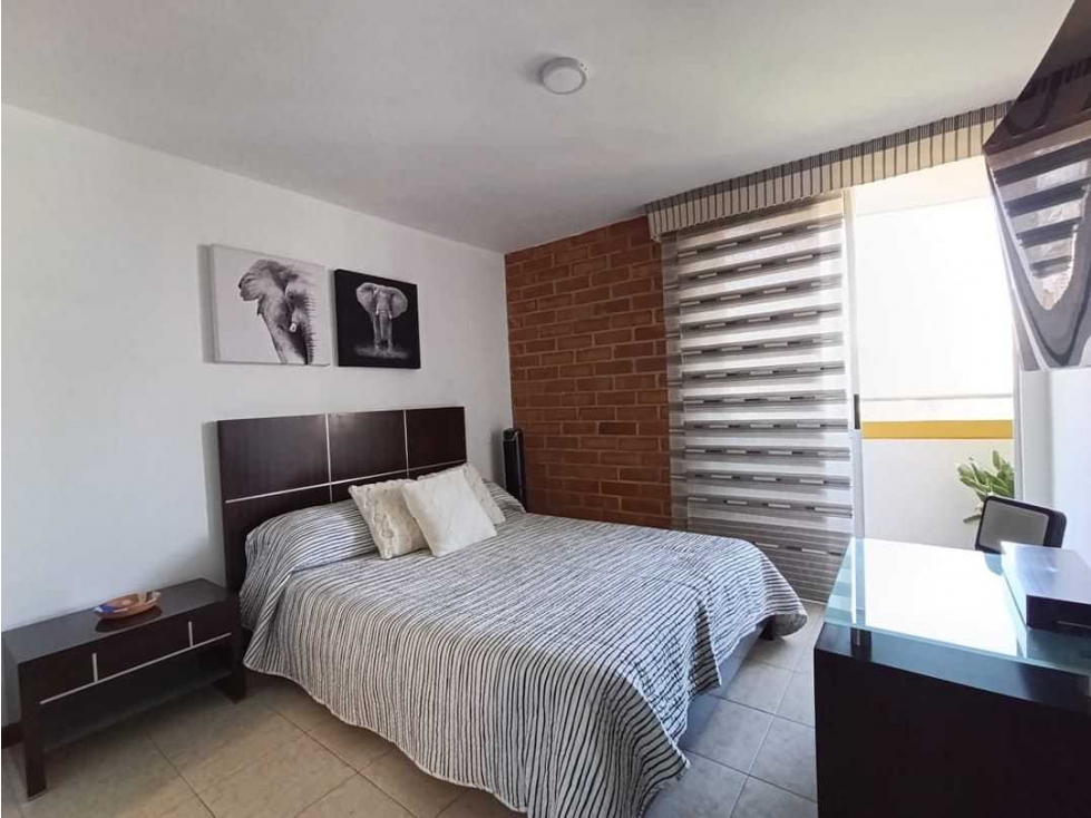 Apartamento en arriendo amoblado cerca a Oviedo piso 14 — foto 2
