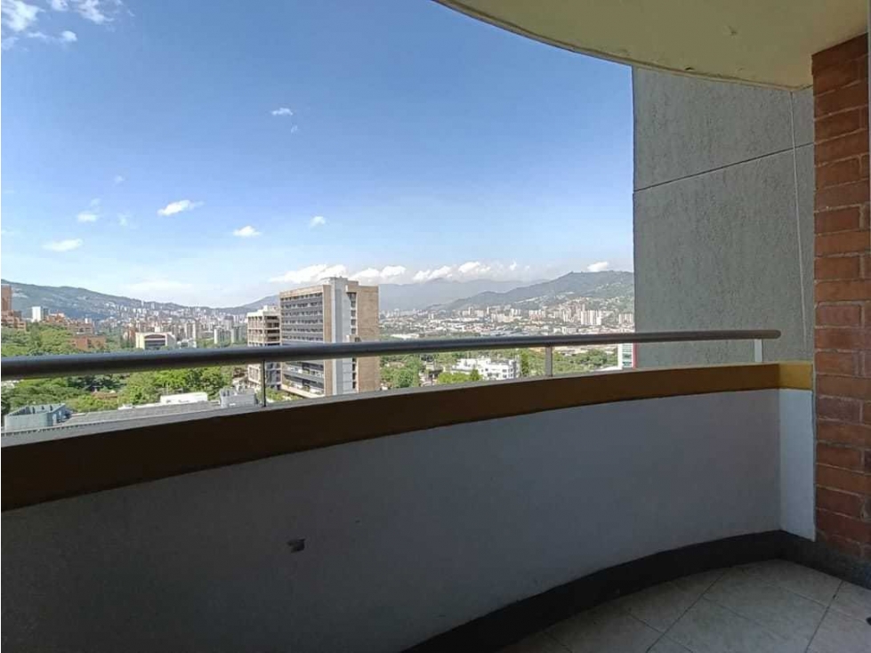 Apartamento en arriendo amoblado cerca a Oviedo piso 14 — foto 4