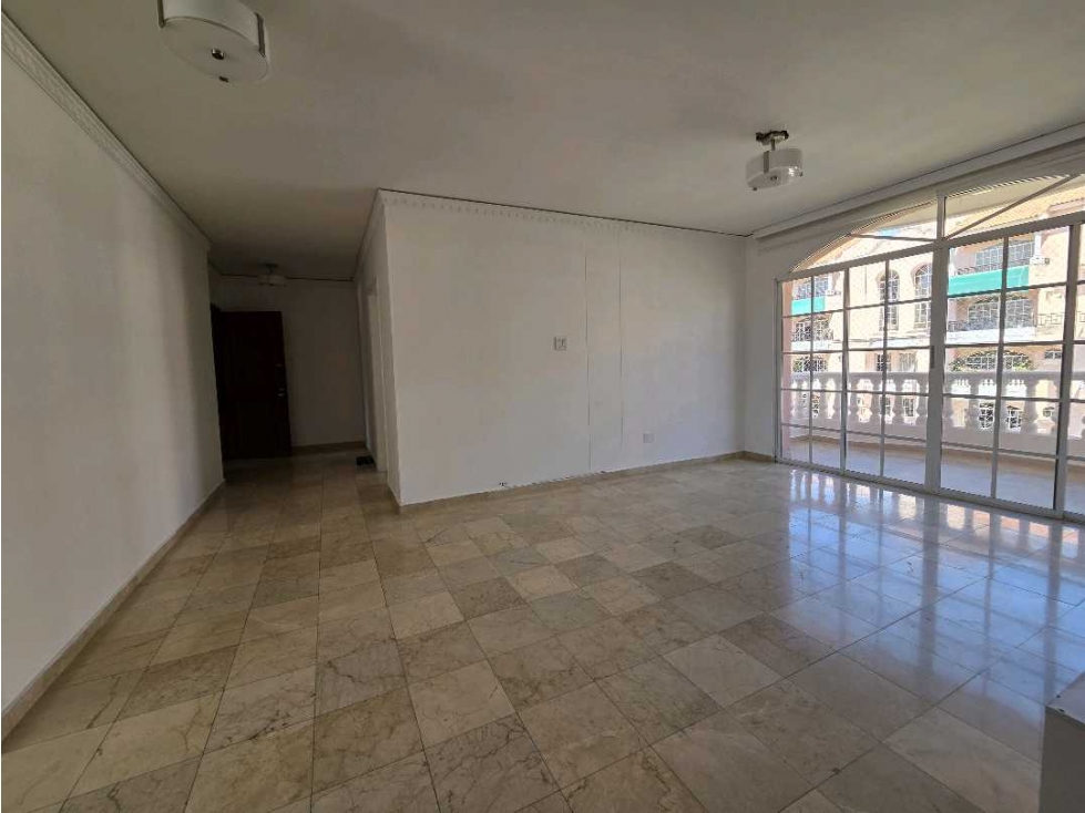 Apartamento en arriendo barrio Altos de riomar en Barranquilla — foto 2
