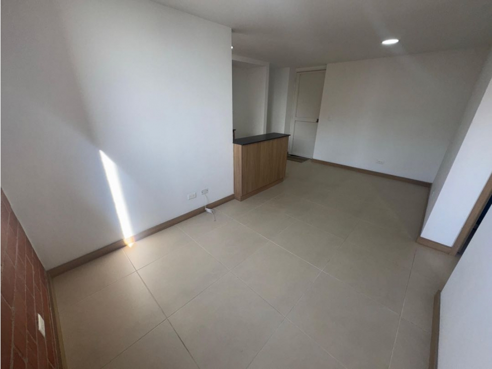 Apartamento en arriendo calasanz — foto 5