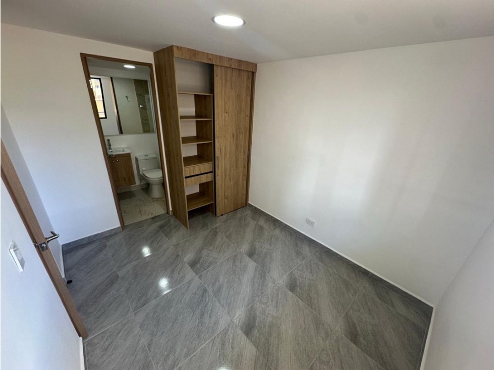 Apartamento en arriendo calasanz — foto 5