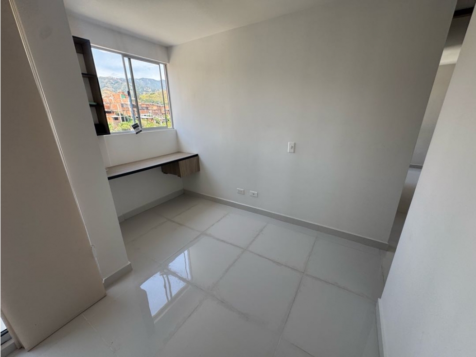 Apartamento en arriendo calasanz — foto 6