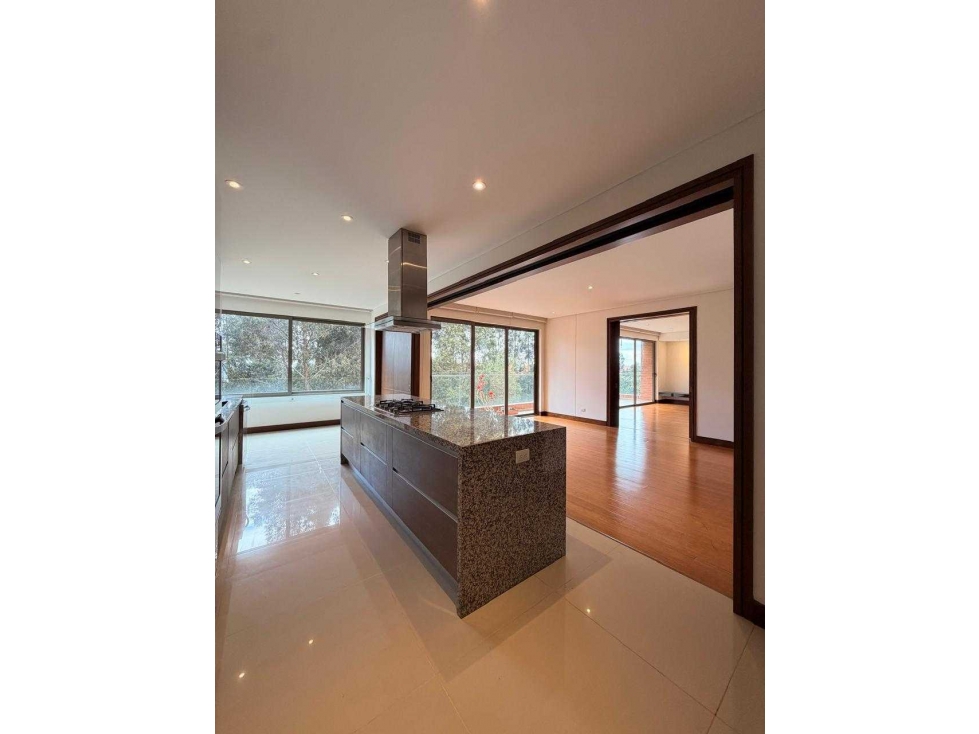 APARTAMENTO EN ARRIENDO CERROS ORIENTALES CLUB-HOUSE